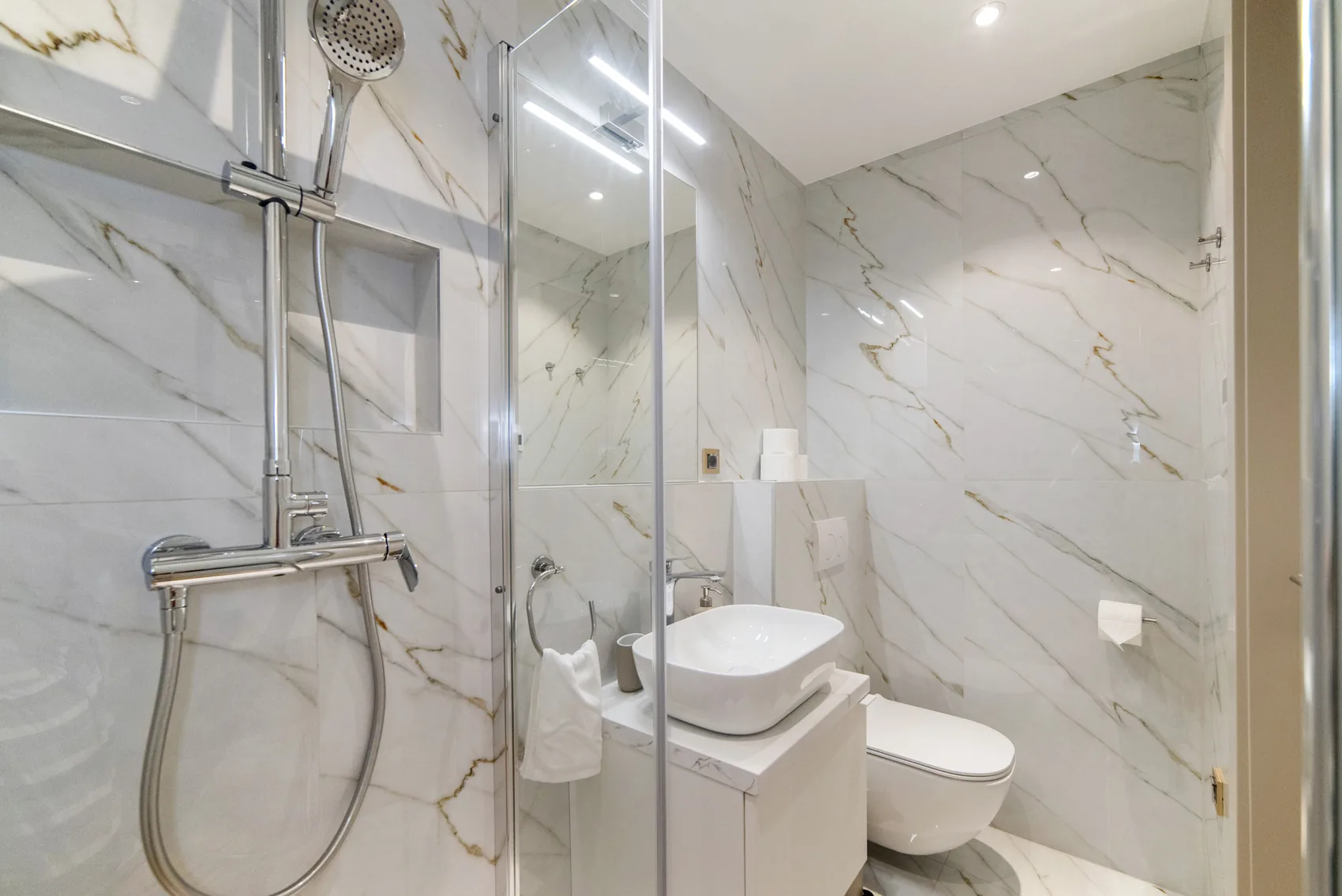 Deluxe Room, Apartman 5, Kupaonica, Good Grace Apartments Zagreb